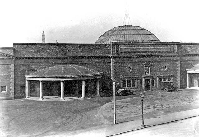 Exihibition Hall at Annandale Street in the 1920s  -  Later to become Central Bus Depot