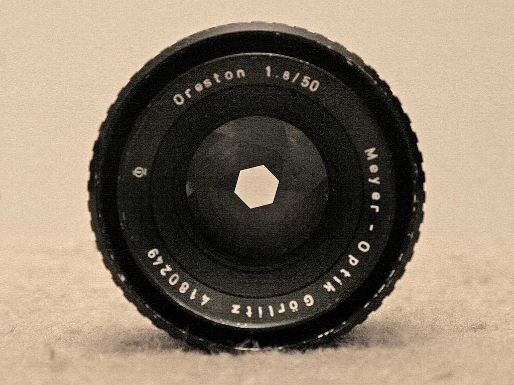 Lens for a Pentax lens  -  open to an aperture of about f6