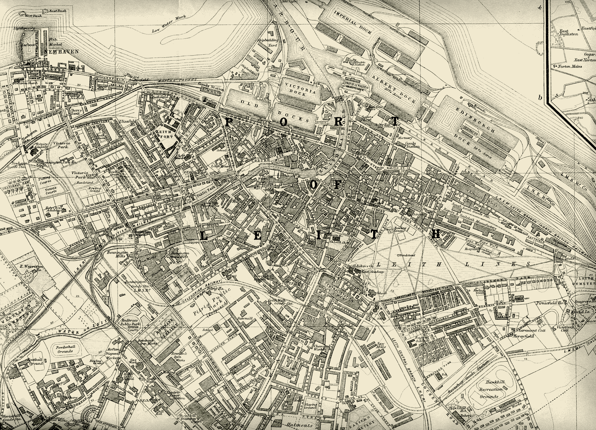 Edinburgh and Leith map, 1925  -  Leith section