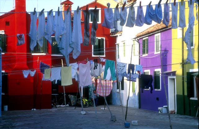 Venice  -  Burano  -  Washing  3