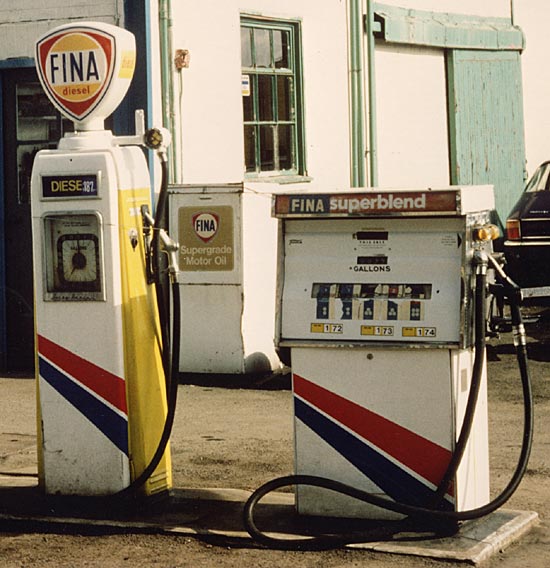 Fina Garage in the Scottish Highlands  -  zoom-in to the two pumps on the right