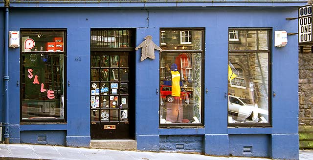 Shop at 62 Candlemaker Row, Edinburgh Old Town