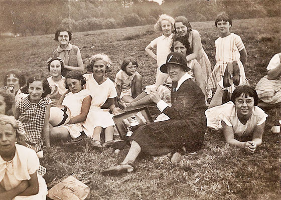 Jerome Sepia Print  -  Mum and Sunday School Outing