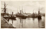 Valentine Postcard  - Harbour, Leith: 1902