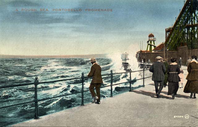 Postcard view in the Albany Series  -  Looking to the west along Portobello Promenade  -  3507