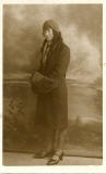 Jerome postcard  -  1930  -  Lady with Handbag