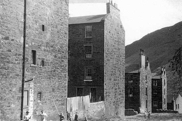 Dumbiedykes Survey Photograph - 1959  - Mid and East Arthur Place Tenement Ends