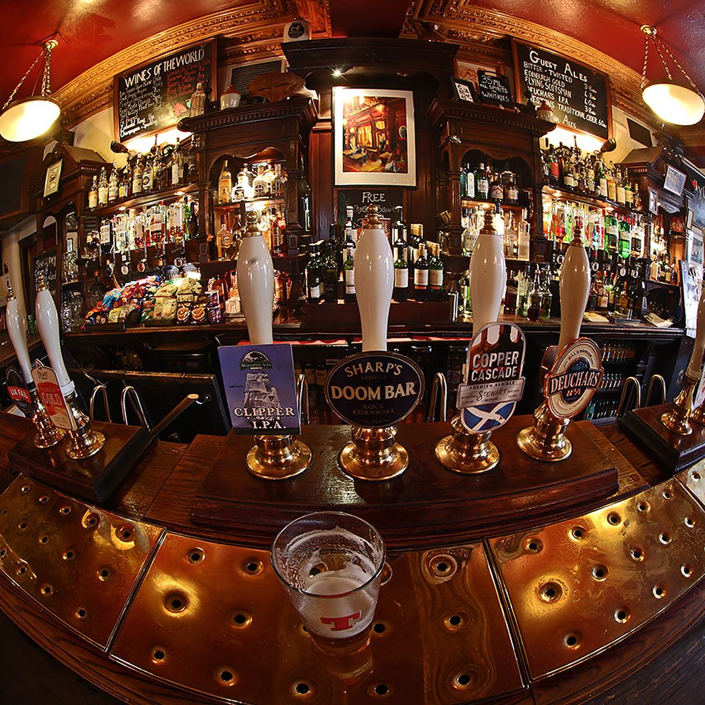'Barony Bar', 85 Broughton Street   -  Photo taken 2015 