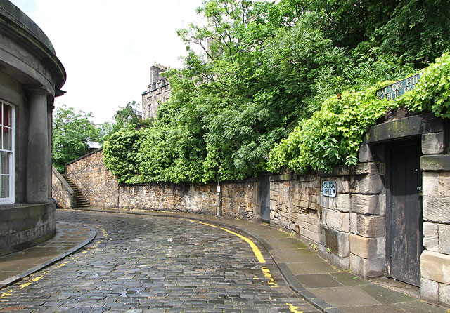 Houses at 20 to 26 Calton Hill, the steep street that links Leith Walk to Regent Road