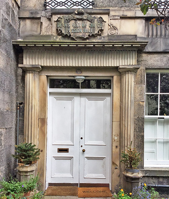 Dean Street, Stockbridge, Edinburgh - location from which a coach outing departed several decades earlier