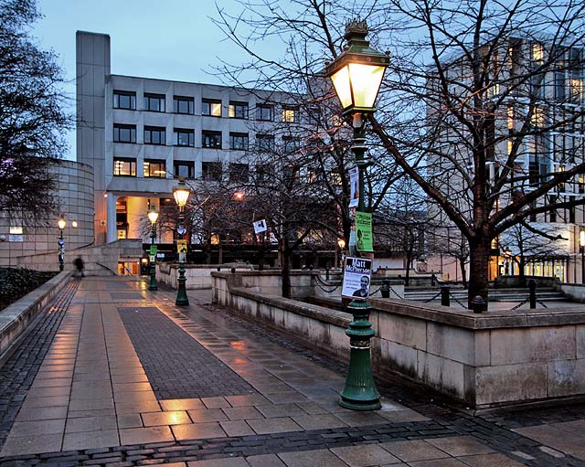 New Edinburgh University University Buildings and Lamp Posts in Bristo Square
