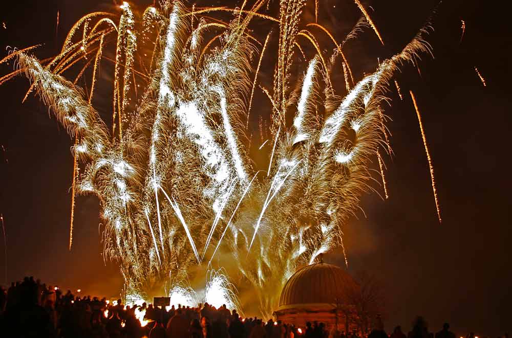 Fireworks on Calton Hill, following the torchlight Procession to mark the start of Edinburgh's New Year Celebrations  -  29 December 2005