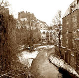 Looking SW along the Water of Leith from the bridge at the foot of Dean Path