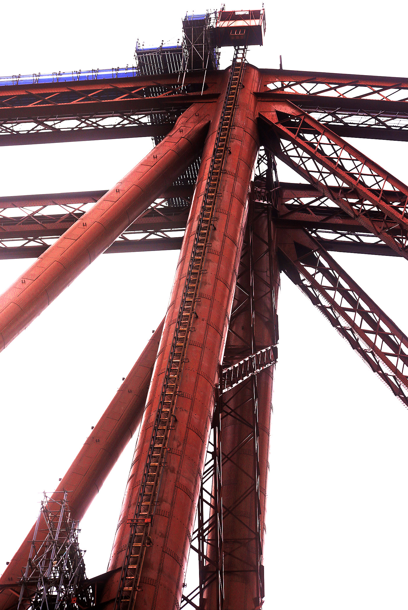 The Forth Bridge and Lift to the top of the North Cantilever  -  North Queensferry