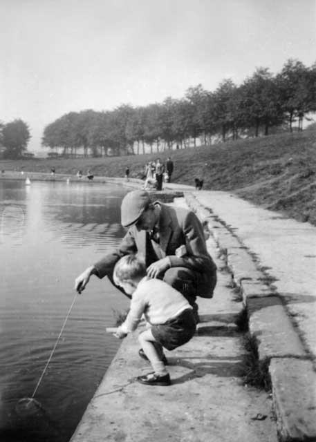 Inverleith Pond  -  around 1957