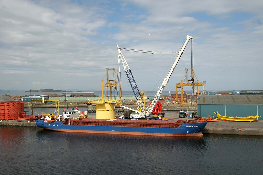 General Cargo Ship 'Triton Elbe' at Prince of Wales Dock, Leith  -  June 2006