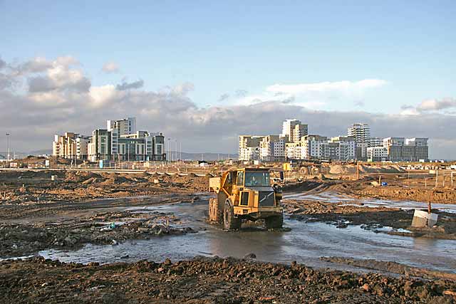 Redevelopment of Leith Western Harbour  -  View towards Platinum Point from Newhaven Place