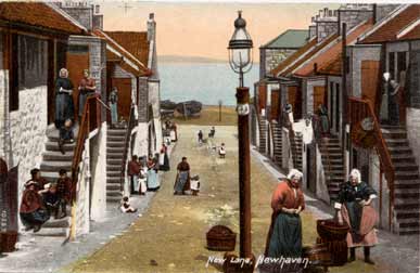 Newhaven New Street  -  Post card by Hartmann
