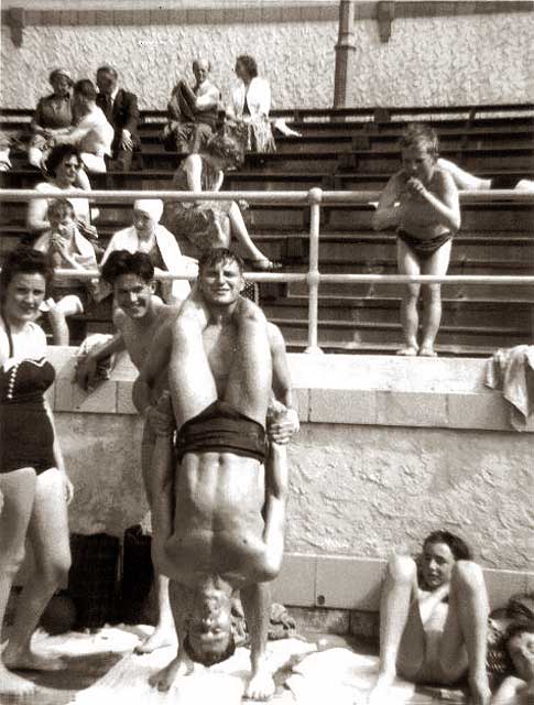 Frank Keighren  -  Handstand at Portobello Bathing Pool