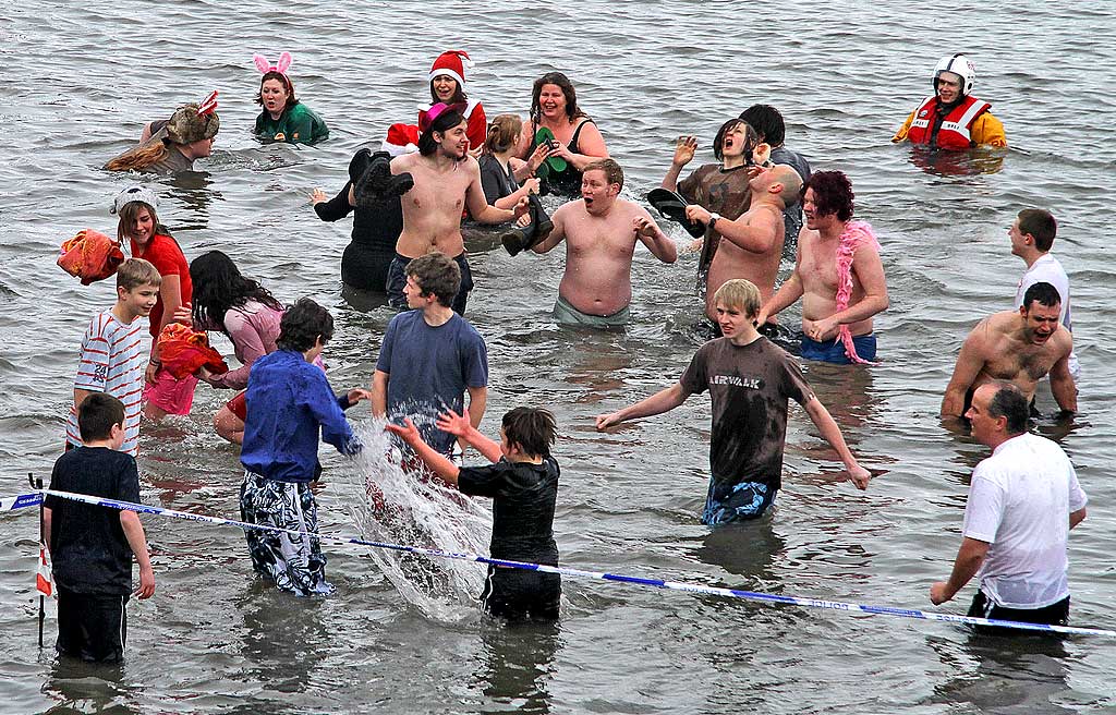 The Loony Dook  -  A dip in the Firth of  Forth at South Queensferry on New Year's Day, 2010