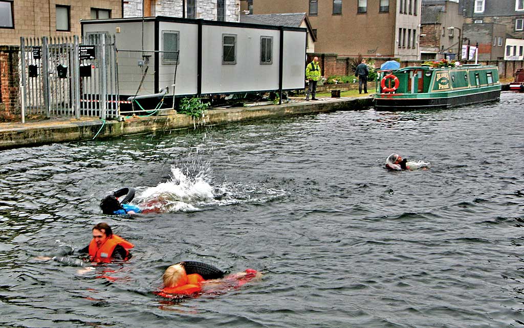 Raft Race on the Union Canal - June 27, 2009