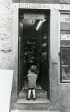 Photograph taken in Edinburgh, 1960  -  Where is it?