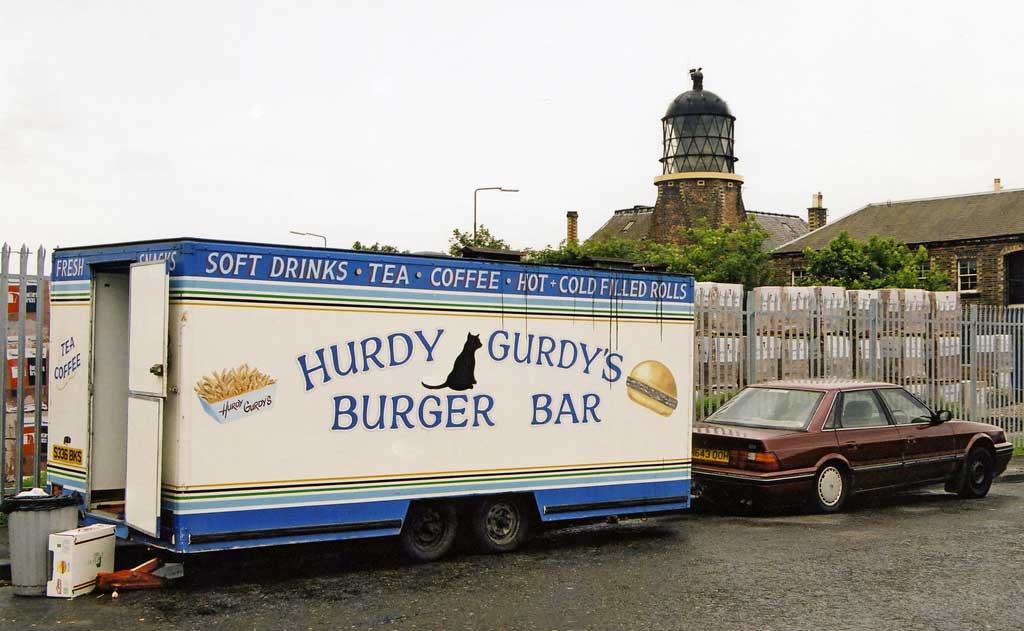 Edinburgh Waterfront  -  Burger Bar and Lighthouse  -  19 July 2002