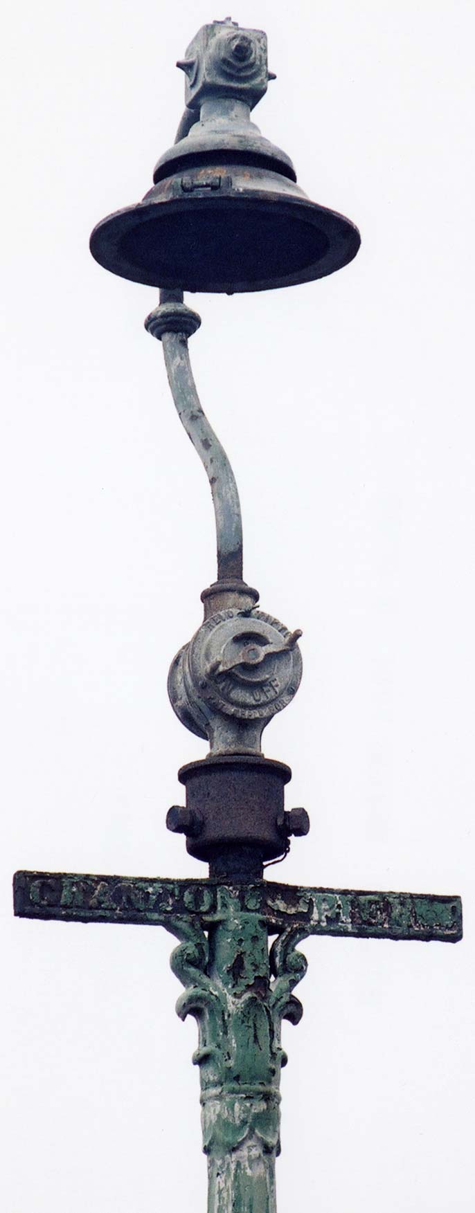 Middle Pier, Granton Harbour  -  Lamp Post top