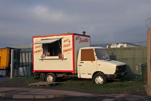 The Snack Bar, at its new position in West Harbour Road  -  30 June 2004