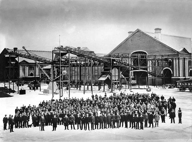 Granton Gas Works. Workers, Official Opening,  1903