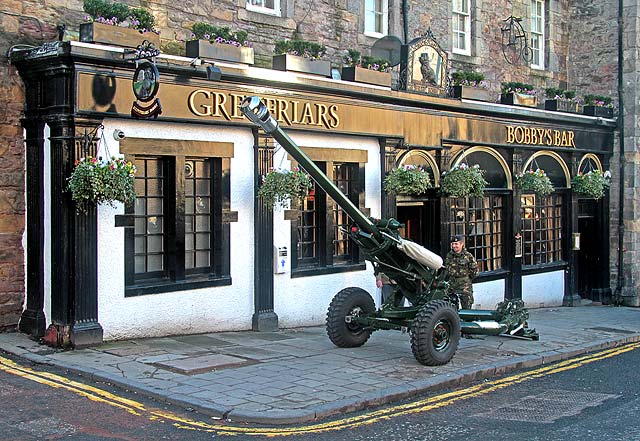 Field Gun outside Greyfriars' Bobby's Bar for the ceremony to Greyfriars' Bobby in Greyfriars' Churchyard