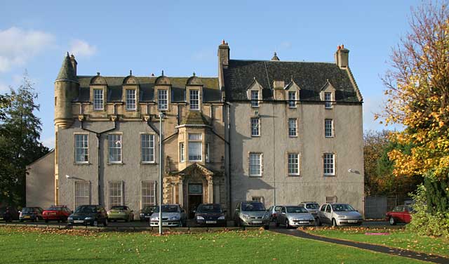 Inch House, Inch Park  -  Photographed 2 November 2005
