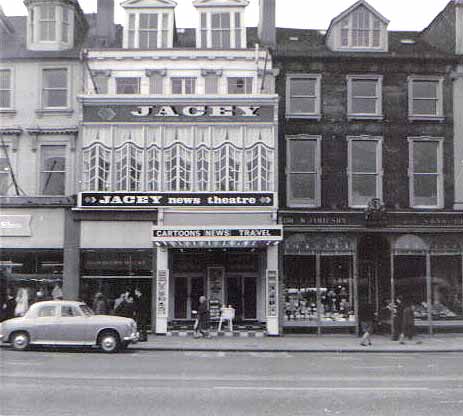 Jacey News Theatre, 131 Princes Street  -  1964