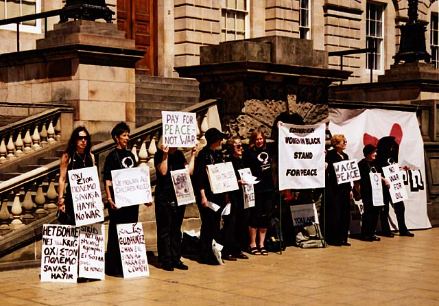 Peace Protest outside Register House  -  June 2004