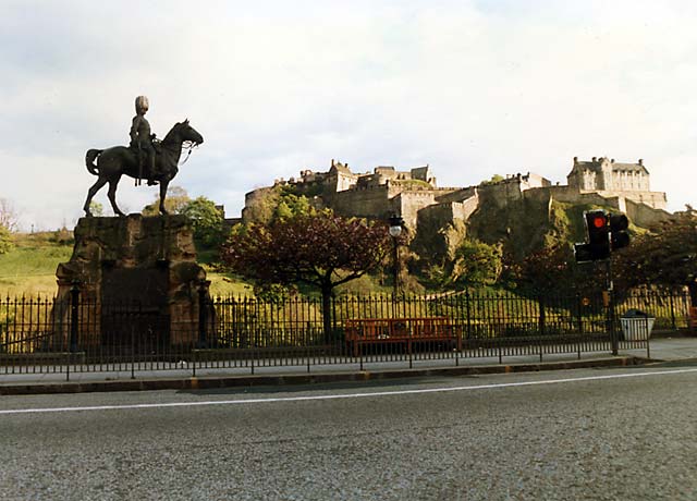 Royal Scots Greys' memorial statue  -  West Princes Street Gardens  -  May 1987