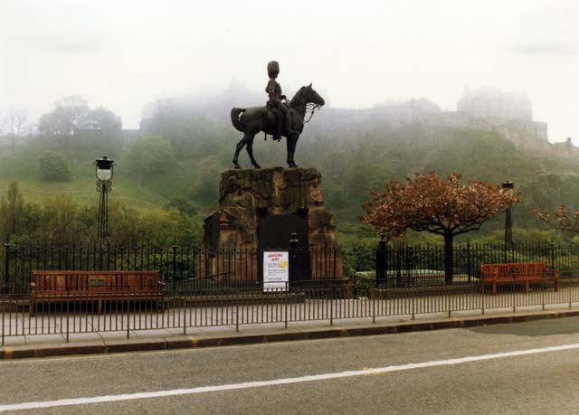 Royal Scots Greys' memorial statue  -  West Princes Street Gardens  - May 1987