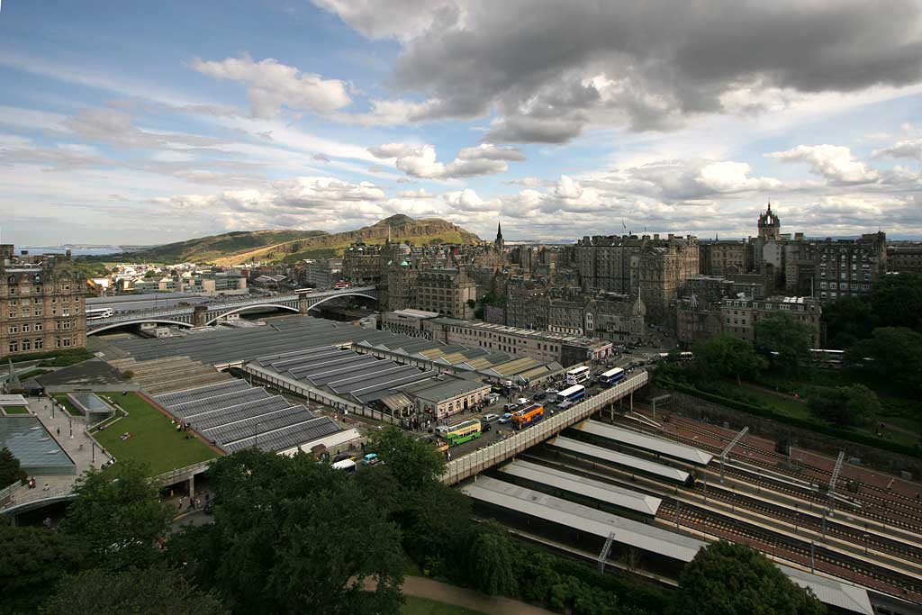 View from the Scott Monument, looking SE  -  August 2009