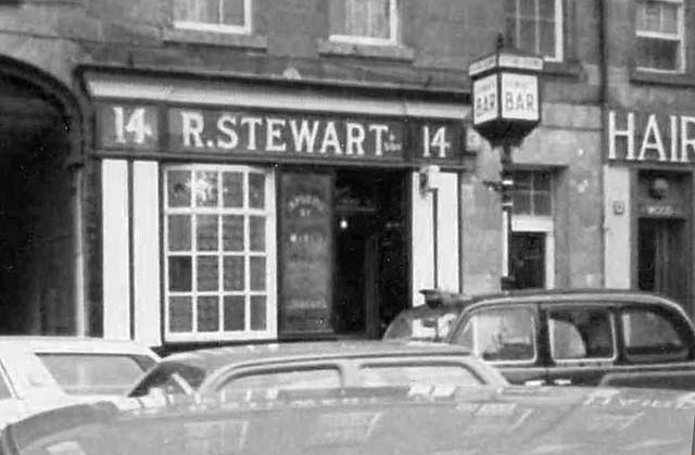 Stewart's Bar, Drummond Street, 1970