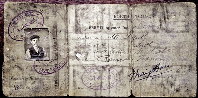 Permit to Enter Leith Docks, 1915 - Outside of the Permit