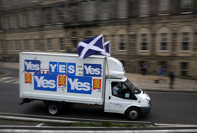 Photos taken in Edinburgh on voting day in the  Scottish Indepemdence Referendum on 18 September 2014  -  'Yes' Campaign Van at Picardy Place