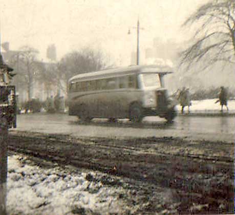 A_single-decker SMT bus in St Andrew Square, 1948