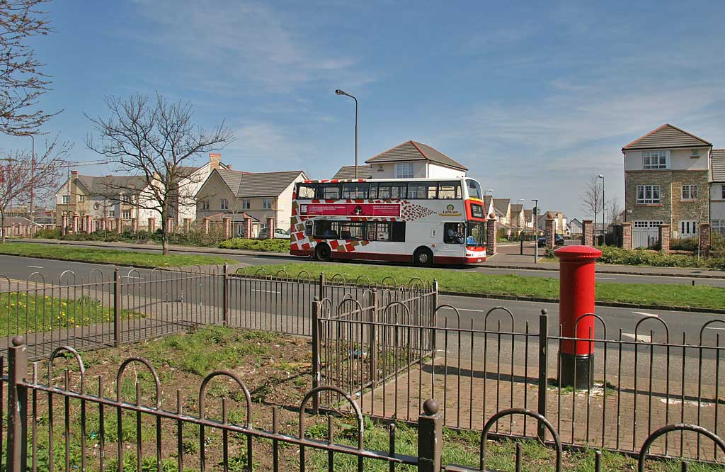Lothian Buses  -  Terminus  -  Muirhouse  -  Route 8