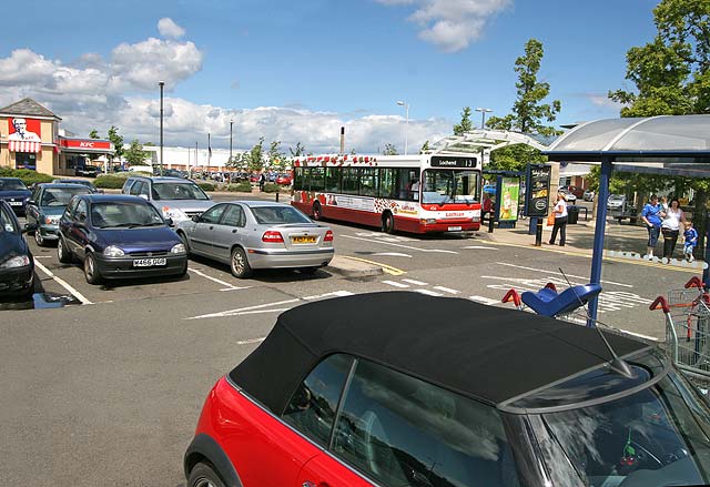 Lothian Buses  -  Terminus  -  Craigleith Sainsbury's   -  Route 13