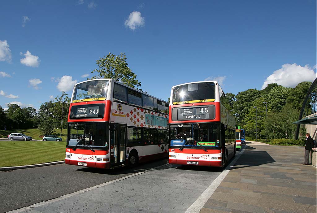 Lothian Buses  -  Terminus  -  RBS Gogarburn  - Routes 24A and 45