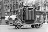 A transformer from Bruce Peebles' works in Edinburgh passes through Edinburgh in the early 1900s