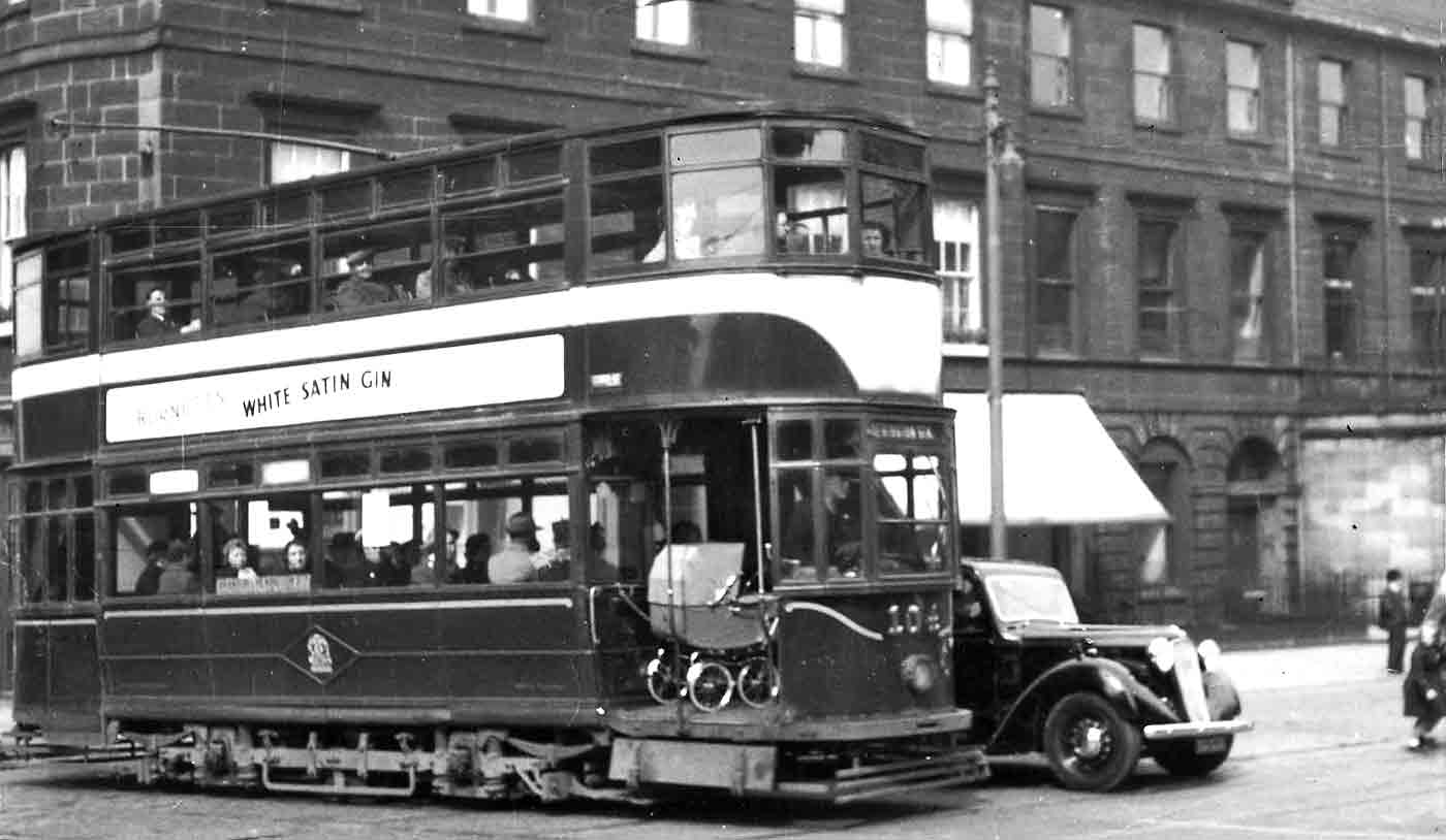 Tram No.16 at Canonmills
