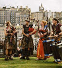Street Entertainment at Edinburgh Festival 2003  -  Pipes & Drums 2