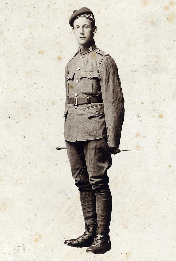 A photograph possibly of a Boer War soldier  -  from which Regiment?