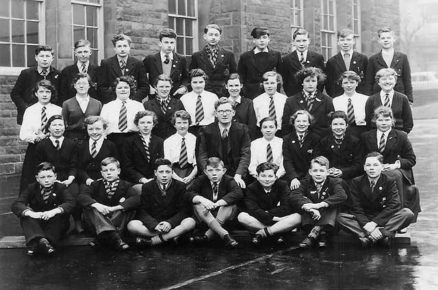 Boroughmuir Senior Secondary School  1959  -  Third year  -  Class 2b