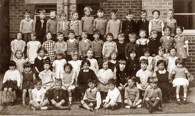Royston Primary School Class  -  Around 1939